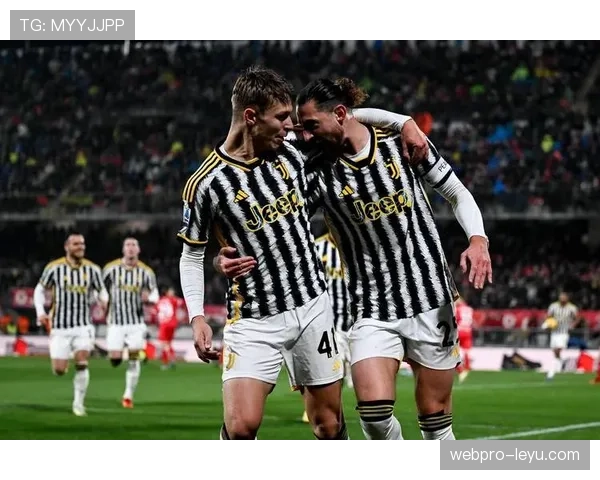 那不勒斯主帅精研战术，率队强势重返意甲巅峰