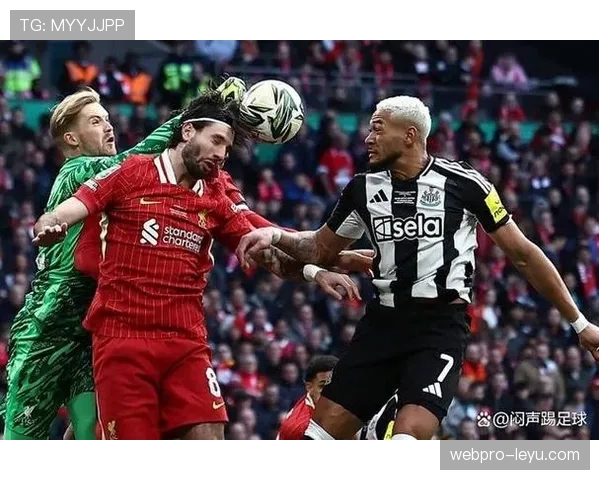 雅各布·墨菲状态出色，助球队斩获英超关键胜利