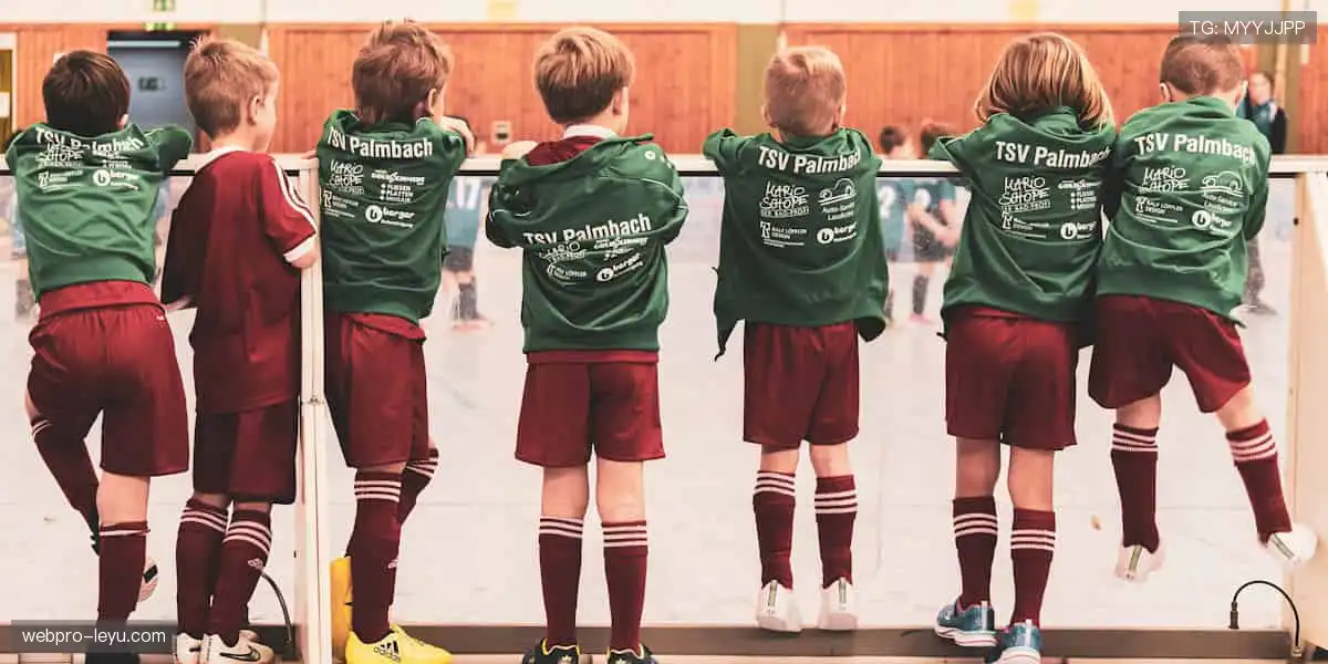 📱实时直播,超清画质,让你不错过每一个精彩瞬间!🏀